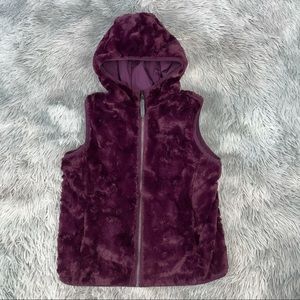 MARMOT Dk Furtastic Silken Fleece Reversible Vest